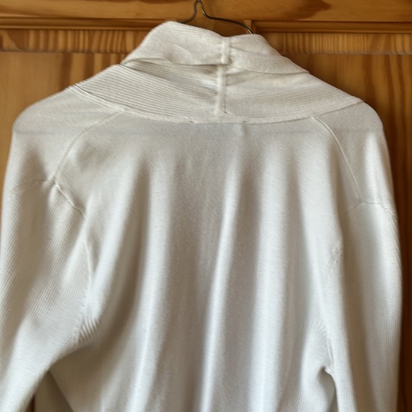 WHBM Open Sweater - Size Medium - Picture 8 of 11